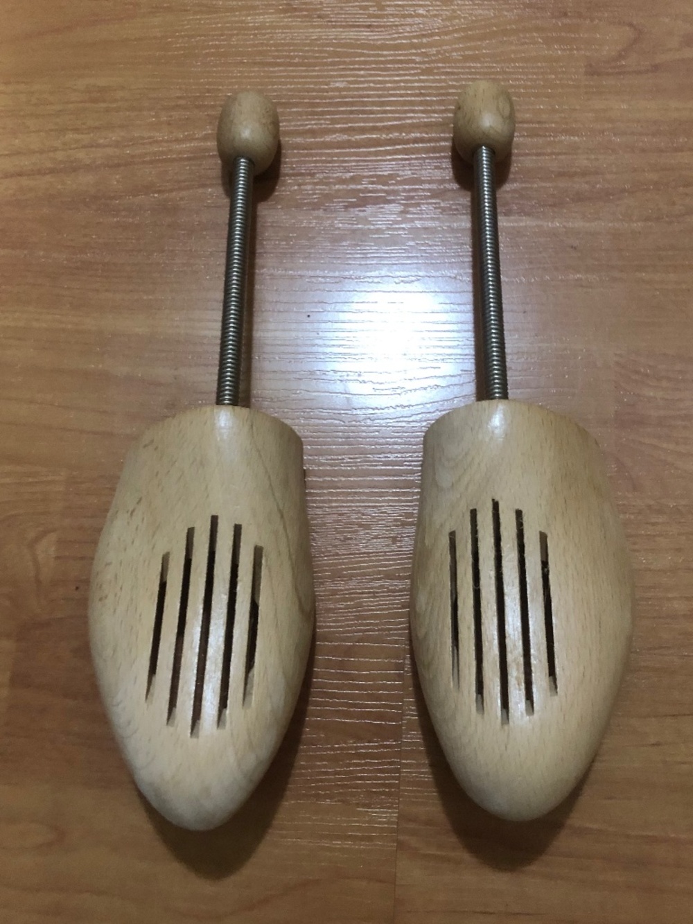 Men’s Wooden shoe stretcher inserts made in Germany